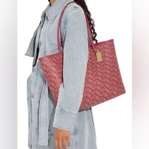 Coach City Tote in Monogram Printed Coated Canvas Pink